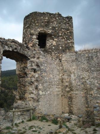 El Castell de Montclús